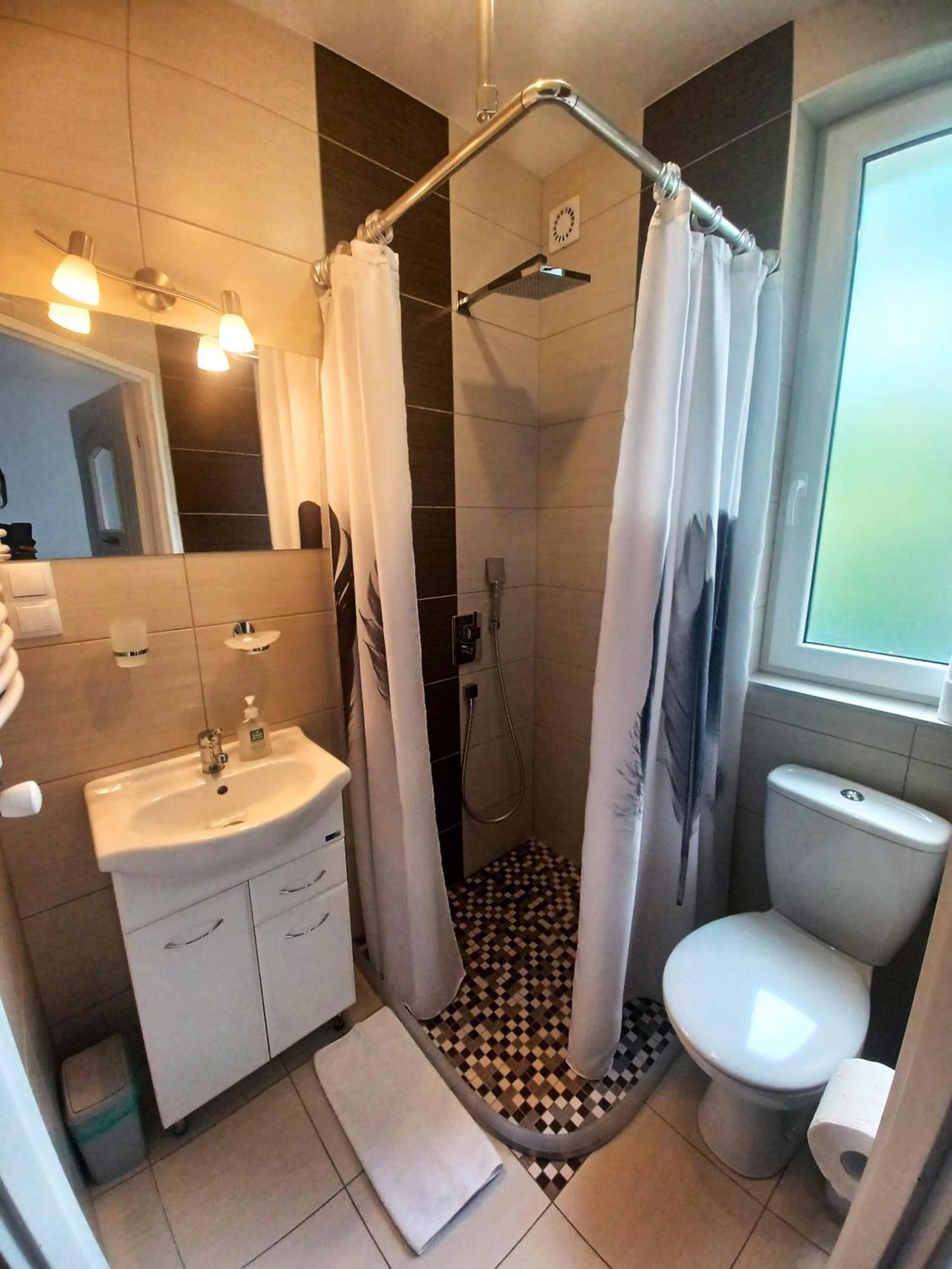 Chmarnik Apartment Polanczyk Bagian luar foto